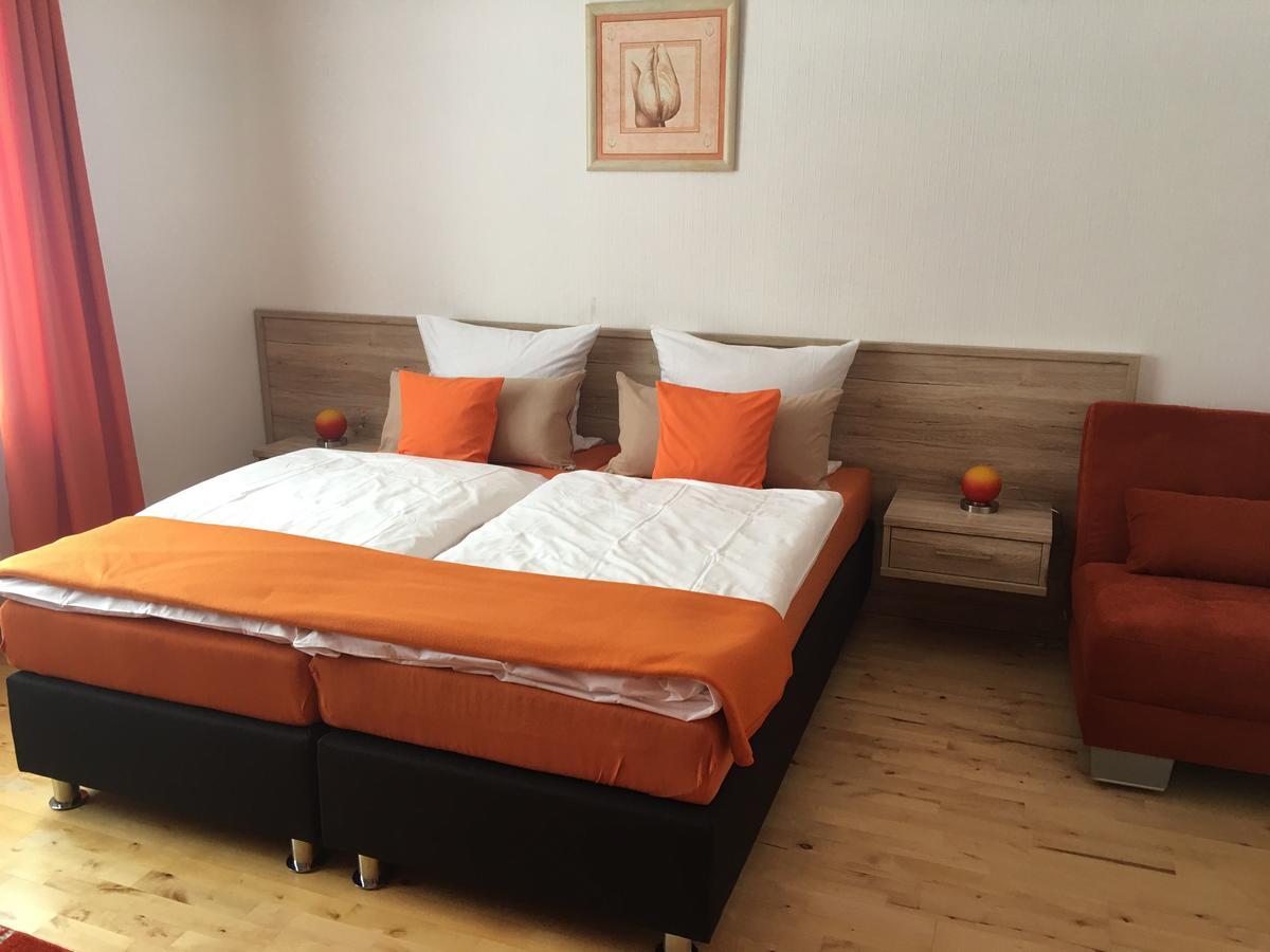 Hotel Am Bruennchen Oberbaar Bagian luar foto