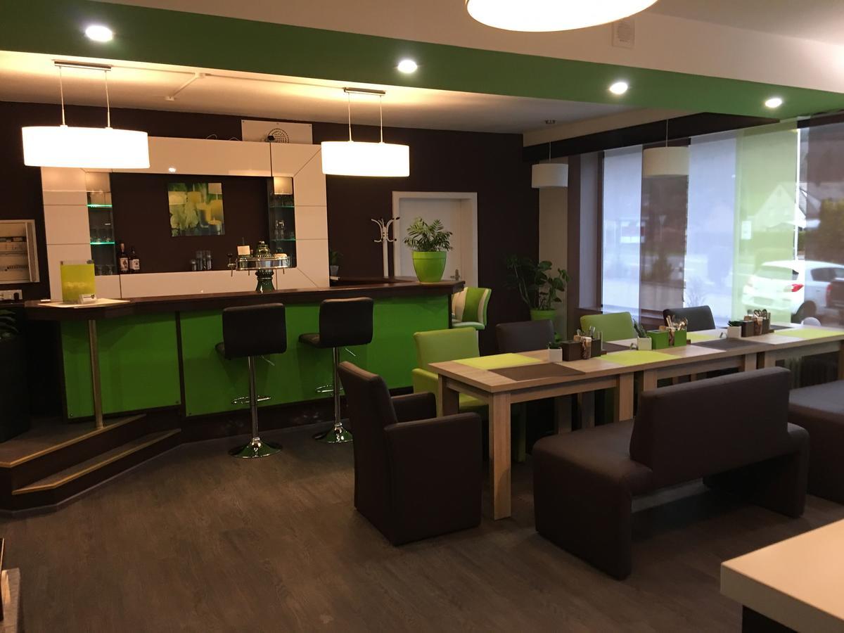 Hotel Am Bruennchen Oberbaar Bagian luar foto
