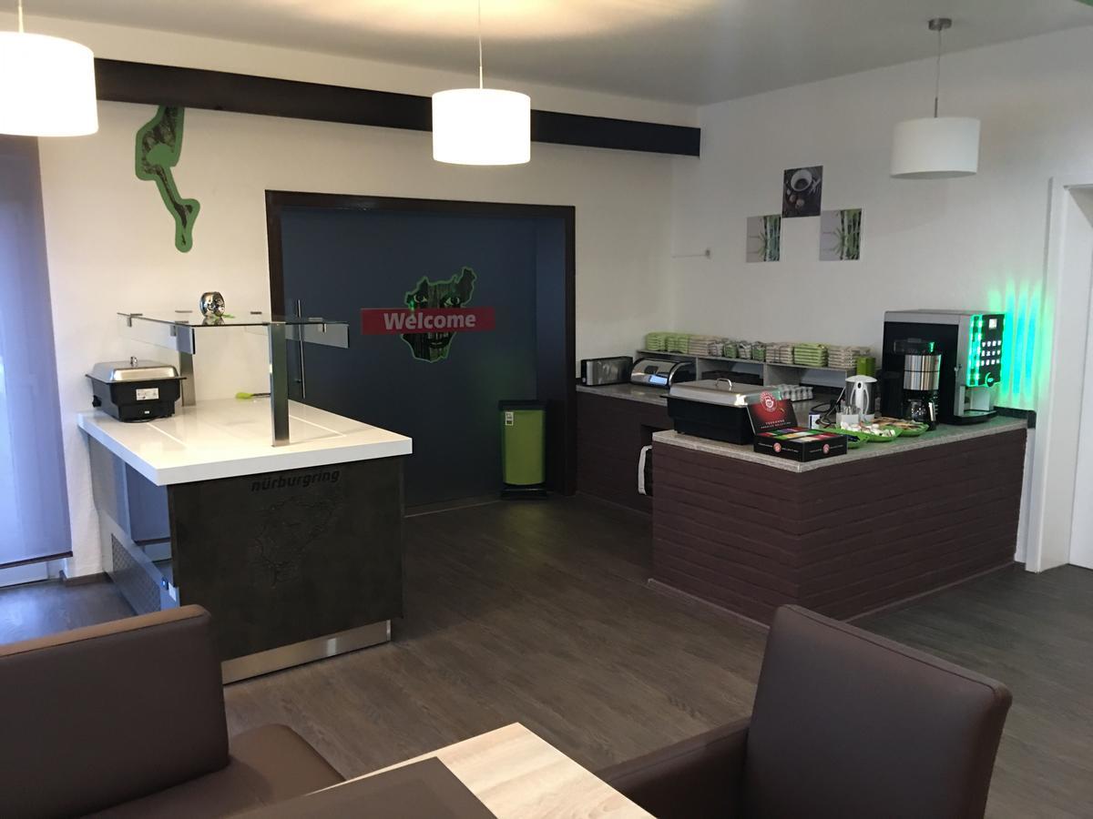 Hotel Am Bruennchen Oberbaar Bagian luar foto